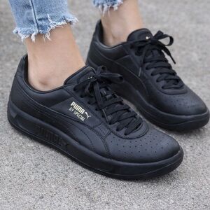 Puma GV Special Black Leather Sneakers – Men’s 7 / Women’s 8.5 – Retro Classic